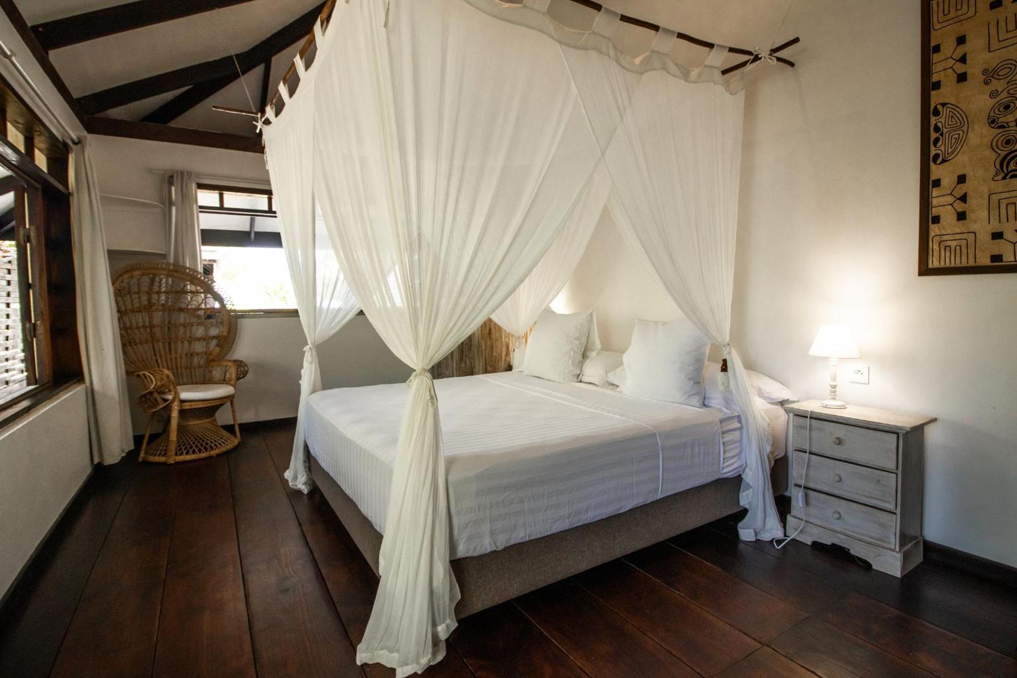 Le Coconut Lodge Avatoru Eksteriør bilde